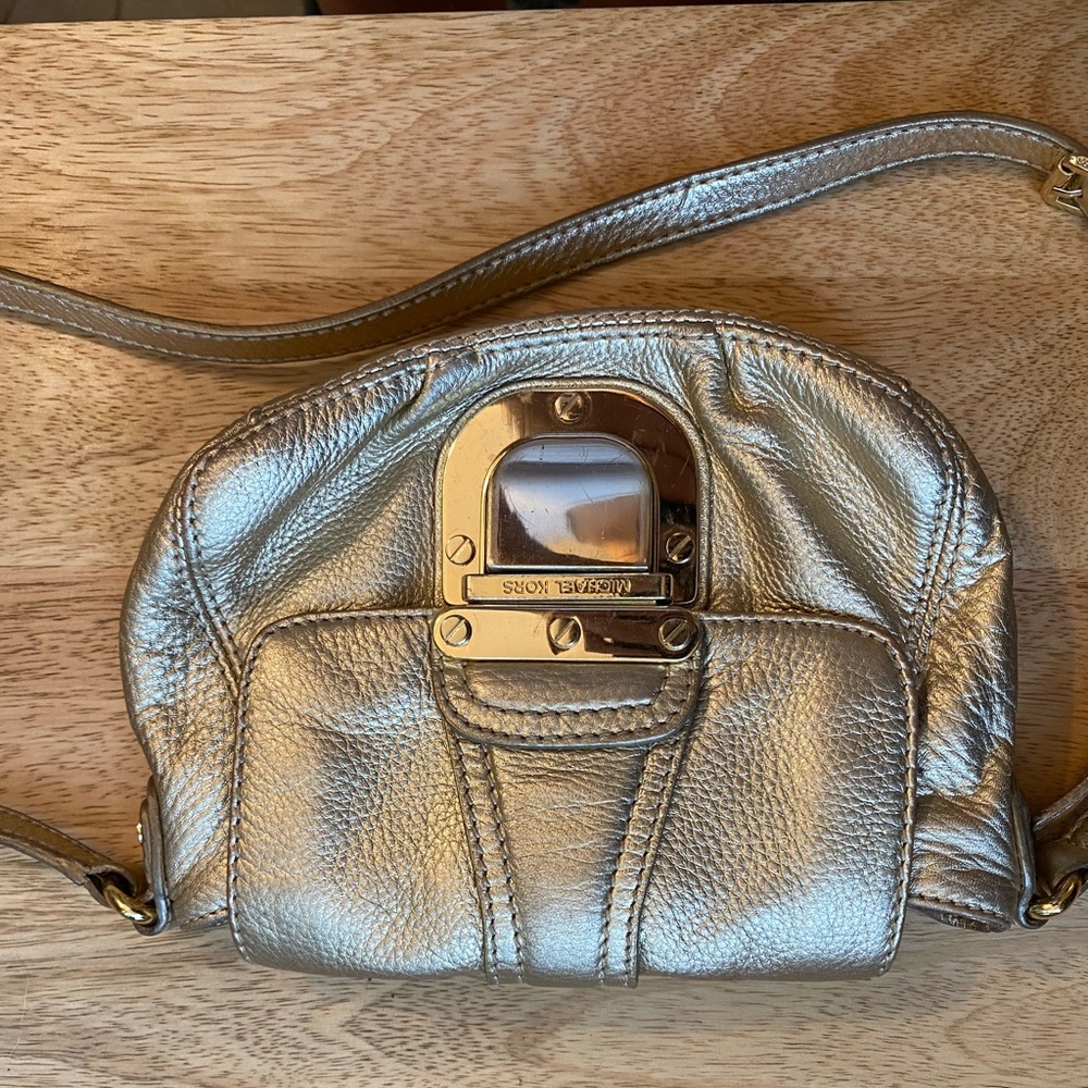 Gold Michael Kors Cross Body